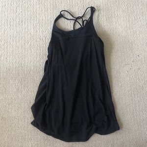 Lululemon tank!!
